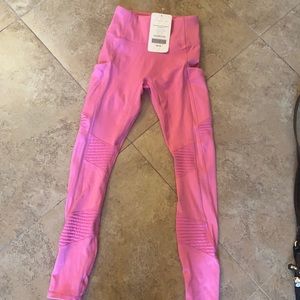 Fabletics high waisted moto motion 365. Length 7/8